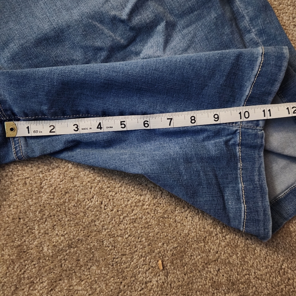 Gloria Vanderbilt Blue Denim Shorts - Picture 5 of 5